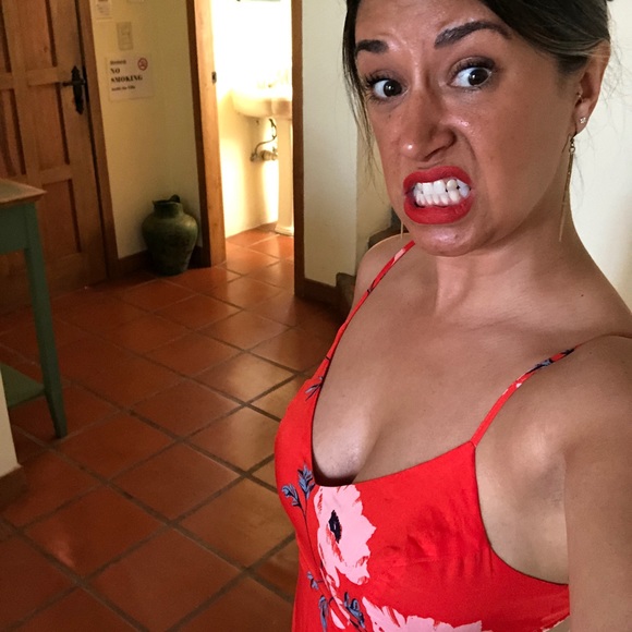 Meet your Posher, Natalie - Picture 13 of 16